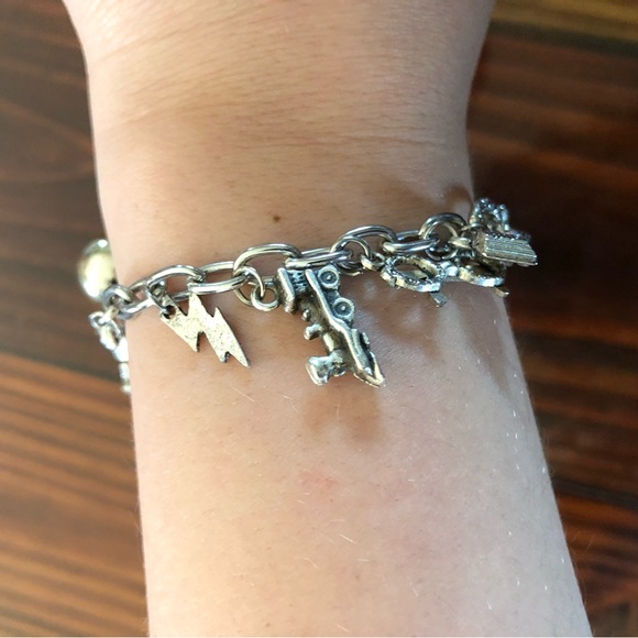 Harry Potter Dangle Charm Bracelet - Picture 2 of 7